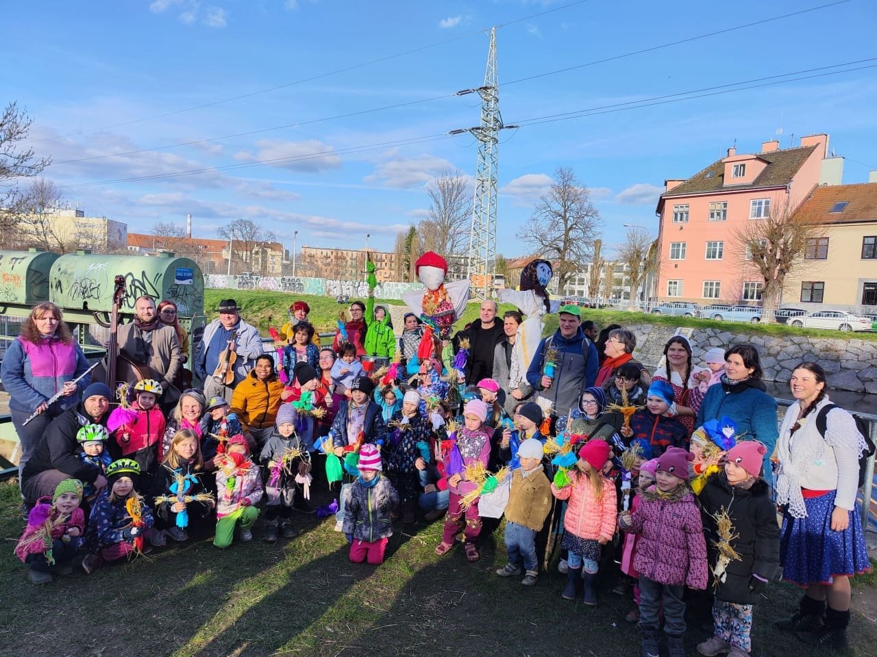 Vynášení Morany z Brna-severu s cimbálovkou Jánoch